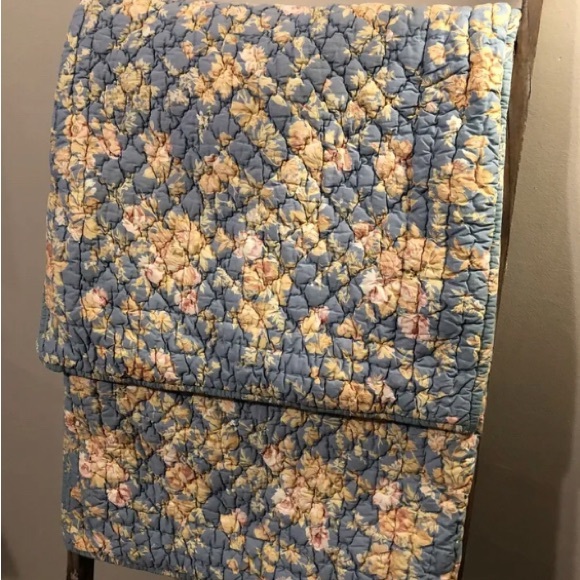 Pottery Barn Floral Pillow Covers Shams 20x26 set of 2